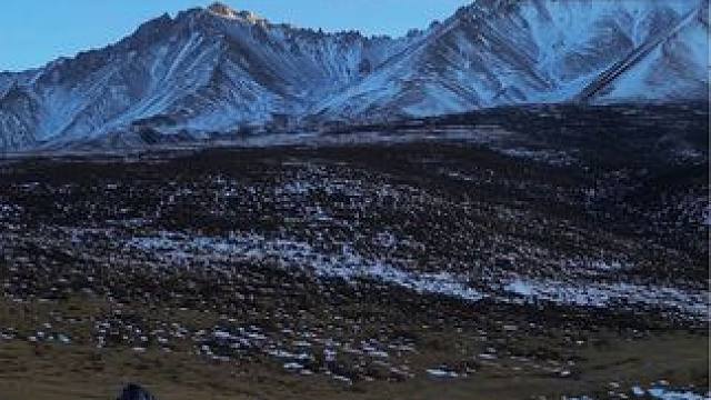 与落日同行 与晚霞共舞#凯越525x #青海 #拉脊山 #晚霞