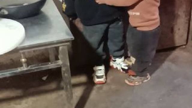 这个小双太调皮了，老是觉得别的好吃。#记录真实生活