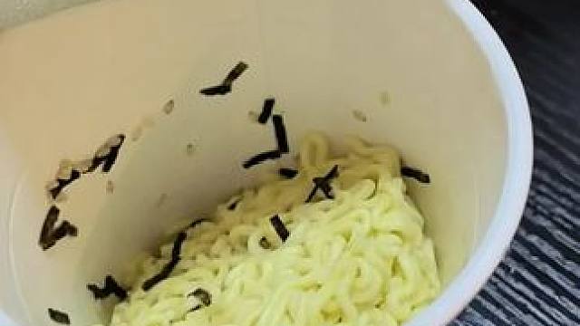 #这泡面可一点也不简单 #三国杀 #三国杀移动版 我在想我要是不开盒子能吃多少人间美味