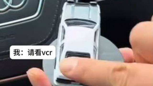 没有男生会拒绝这个会漂移的86吧~ #有男生会拒绝这个玩具吗 #车载摆件