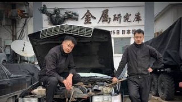 修复1993年，32岁的凯迪拉克-伍德。