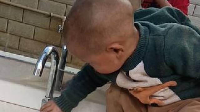 今天带老大老二来体检，双胞胎也来。#记录真实生活