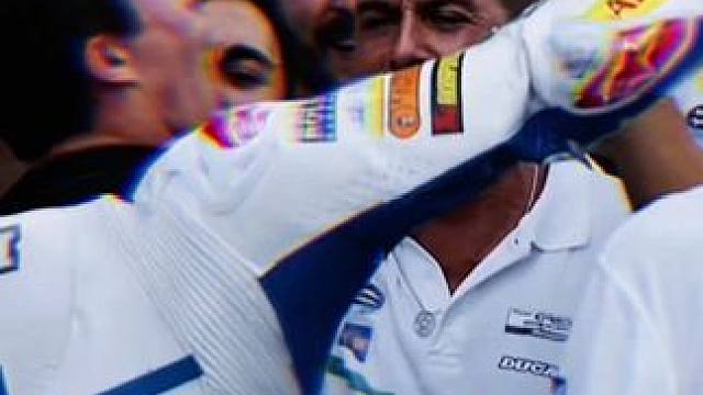 “2024，这一年见证了马奎斯与格雷西尼的胜利，这一年让我们看到马王在格雷西尼重拾信心，最后一站，定