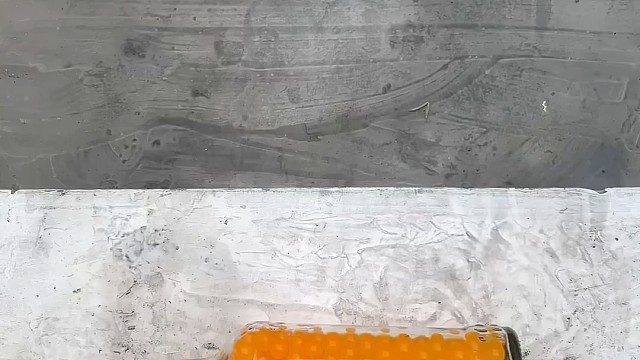 楼梯滚瓶子爆破解压时刻