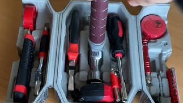没有男生会拒绝这么酷的工具箱吧~ #玩个很新的东西 #雷神之锤