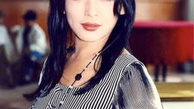 带崽炸翻前夫家