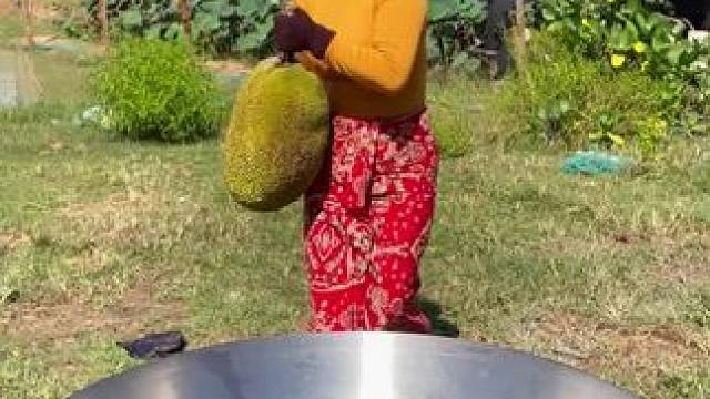 菠萝美食 #东南亚美食 #泰国美食 #奇特美食大搜罗