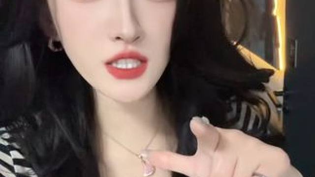 你们知道北方人看见巨型蟑螂是什么感受吗？？？蟑螂恶霸啊？？ 纯纯tm物种入侵？？麻烦南方售后发回来之