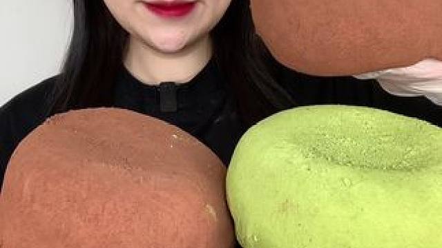 #生巧福团 巧克力抹茶#大米面包 三种口味 奶酪芋泥奶酪红豆蛋黄肉松麻薯 面包湿润绵软有嚼劲 馅料贼