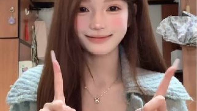 好喜欢你 我要把你摸起球≽^•⩊•^≼
#甜甜的手势舞 #甜妹 #一学就会系列
