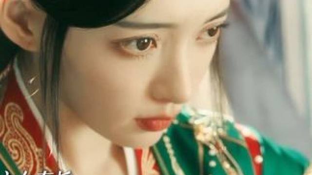 新婚之夜她意外遭遇魂穿，此后白天黑夜两重人格，双女共执一体，寻找真相的同时，也找到了真爱#双花镜  