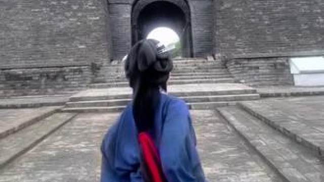 #战国袍 #若梦 #楚城 #武汉 #宿命感 吹一吹荆楚大地的风   .