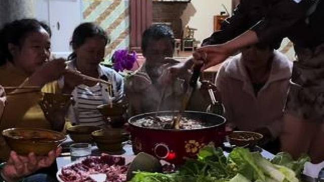 冬天的第一顿火锅 真的太板扎了！ #火锅#冬天就适合吃火锅#地方特色美食#双凤#新农人计划2024