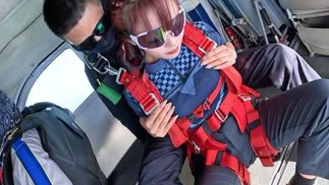 临时起意才是真正的出发 #高空跳伞 #跳伞 #成都跳伞 #勇敢的人先享受世界 #蓝色气流跳伞