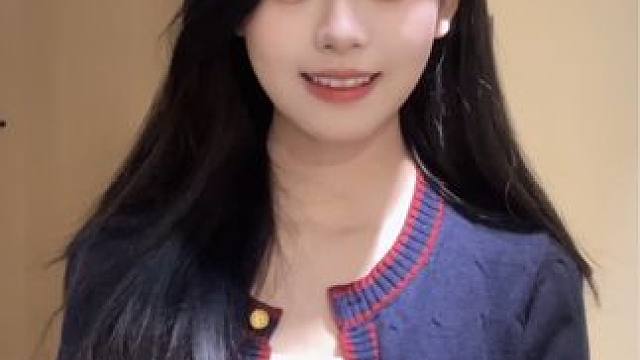 是谁爱看#甜妹 #扭一扭 #手势舞