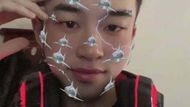 看不清未来时就比别人努力些.