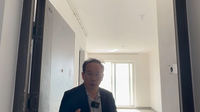 宝莲玖邑实景84平方
效果图方案都做好
中套大飘窗
两房84平米
#宝江嘉苑#宝莲玖邑#中建悦坊#上