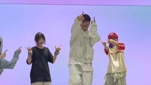 对于上班的牛马来说，这真的很解压啊！！！#零基础学舞蹈 #hiphop基础 #基本功组合 #偶像万万