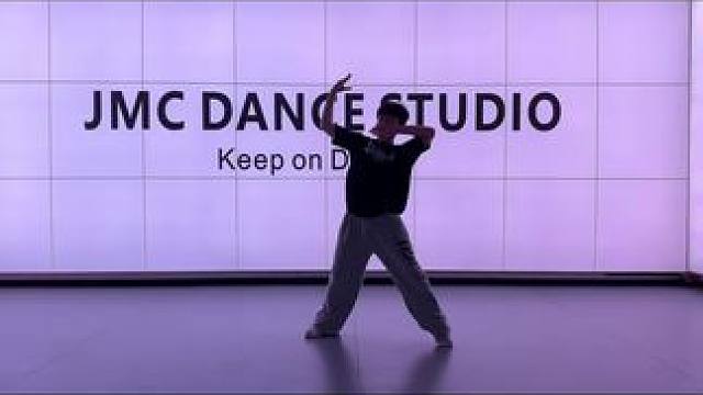 等到黑夜翻面之后，会是新的白昼～#裂缝中的阳光 #林俊杰 #小昕编舞 #抒情编舞 #舞蹈课堂随拍