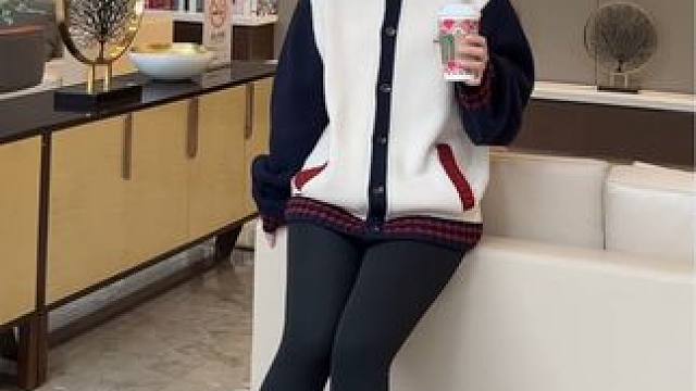 来鲨鱼裤总部溯源啦！找到了保暖又显瘦的鲨鱼裤#秋冬穿搭 #裤子 #预告