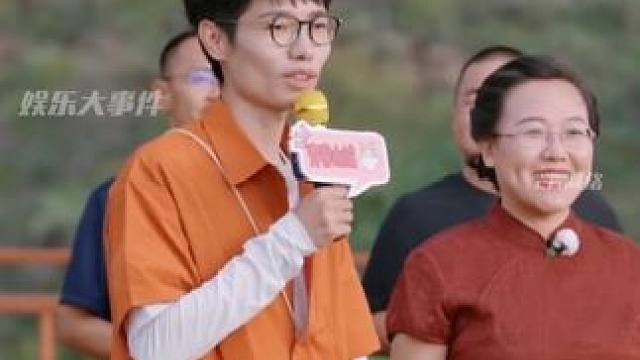 let's亮学，有网友说李行亮当众道歉这段太表演型人格了，当年李行亮还对着平板和远在国内的麦琳求婚#