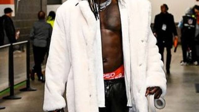 克利夫兰布朗队男模入场！ #美式橄榄球 #橄榄球 #布朗队 #NFL星计划 #橄受到了吗