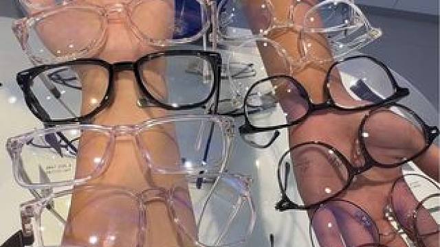 大胆！龙泉！你是要把成都眼镜店的牌桌都掀了吗？ 