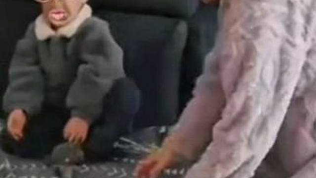 儿子:好言难劝该死的鬼#搞笑 #看一遍笑一遍 #套路