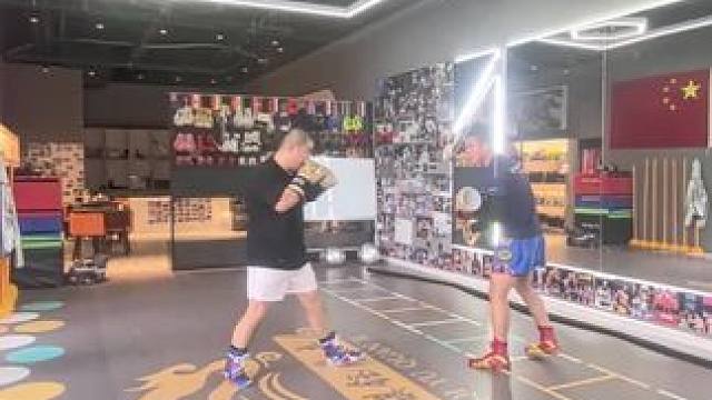 #麒钰拳击  #拳击 #打拳 #日常训练 #专项训练
