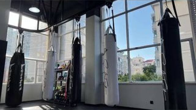 SoulFit健身私教中心，惊喜狂欢，燃脂小团课14，超值折扣，随时退·过期退、周一至周日商家营业时