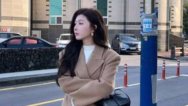 轻松拿捏韩剧氛围感的一套 #打工人上班cozy下班city #冬季韩系穿搭ootd