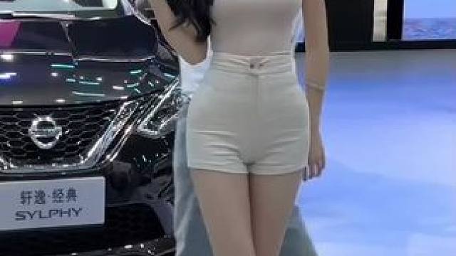 盘点第22届2024广州国际车展上惊艳的十位人气车模 盘点第22届2024广州国际车展上惊艳的十位人