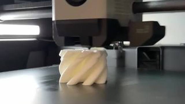 砖家没话说了，我不信你能找出它的危险之处 #3d打印  #玩个很新的东西  #解压玩具