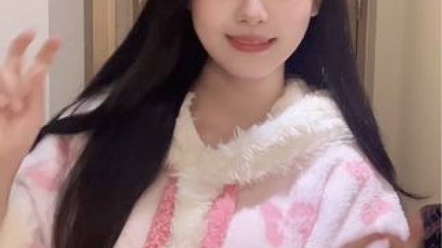 今天我有猫耳朵  #睡衣 宫蝶的#甜甜的手势舞 #甜妹