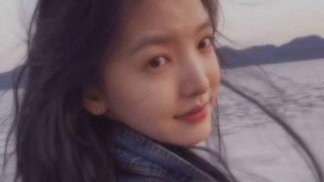 #dou上热门 #章若楠 #治愈系笑容 #清纯甜美