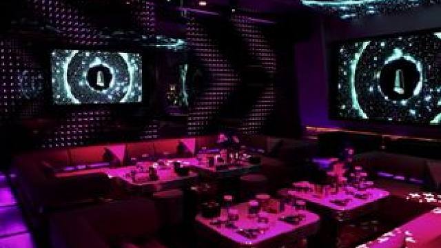 今天给大家找到一家超好玩的夜店酒吧KTV，就是这家YO局。现在他们家推出了一个超给力的活动，只要28