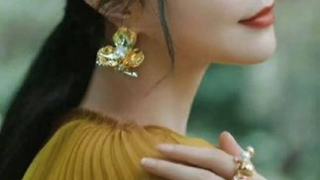 #爱笑的人运气不会差 #蜕变历经沧桑才能看见彩虹 #短剧推荐