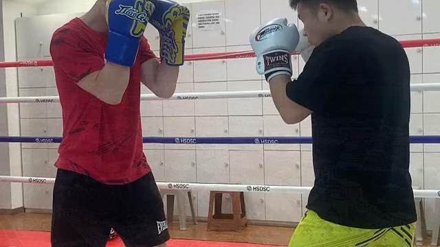 别再学那些街头有用没用的组合拳了，看下这期实战干货教学吧 #拳击 #格斗 #搏击 #日常训练 #干货