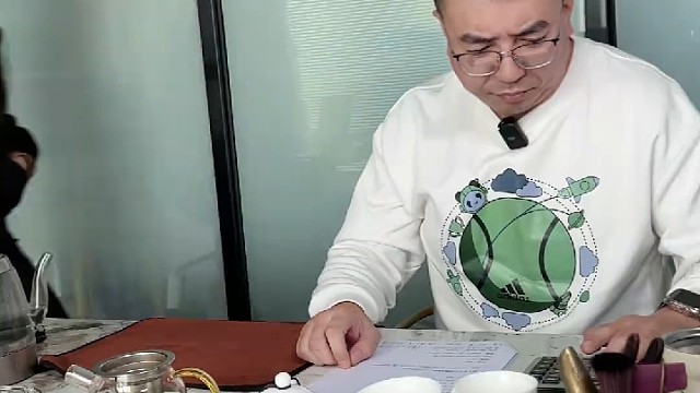 当老板太难了！ 现在员工请假都这么豪横！