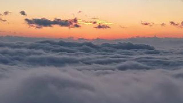 拍云海日出我可是认真的#云南哀牢山仙境 #哀牢山云海日出宛如仙境