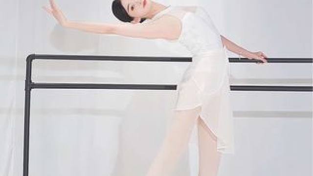 唯一纯白的茉莉花#白色系#舞蹈生#一字马#日常练功