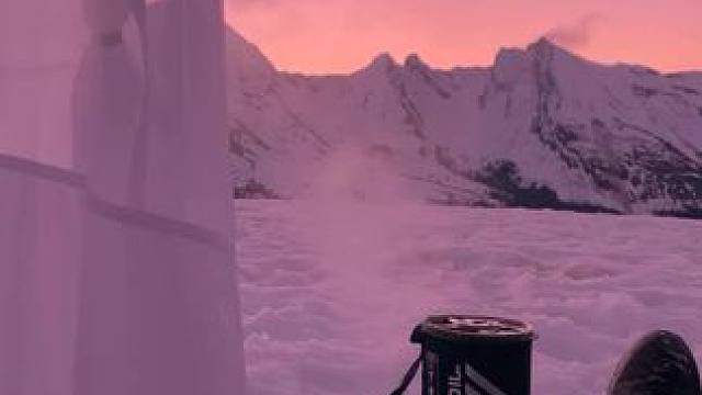 天色和雪色#雪地露营报告 #露营报告