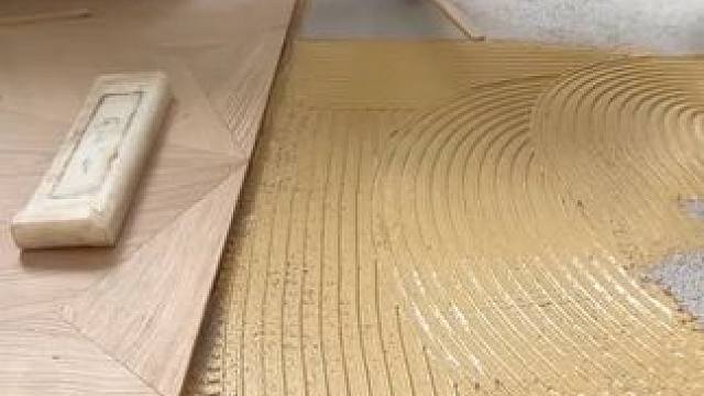 德国地板拼接工艺技术。 #工匠精神 #工匠手艺 #实木地板 #木地板安装 #装修分享