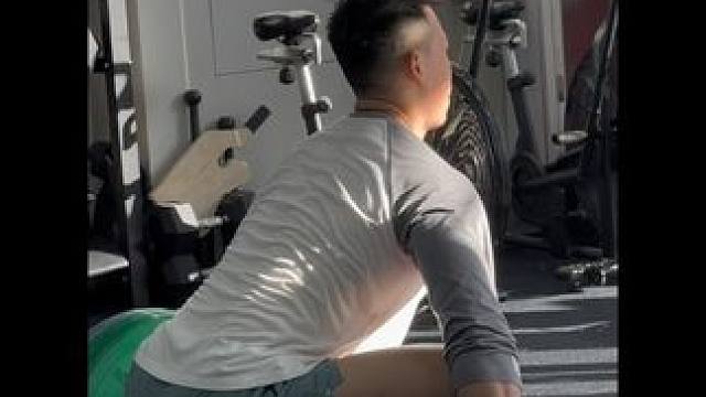 心态重要
环境更重要
#日常训练 #crossfit #举重 #运动表现