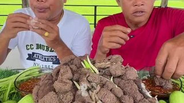 泰国特色美食 #泰国美食#泰国特色美食#泰国牛胎盘