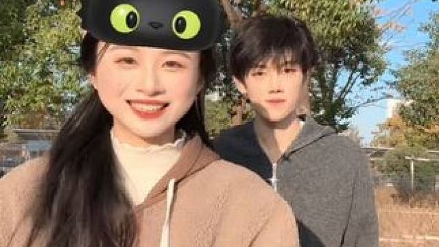 马上12月喽 #想你念你手势舞