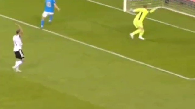 “我可是拿过金球前三的门将”