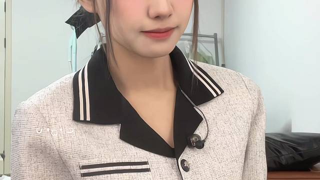 今天在手游上班！