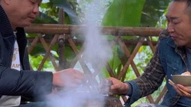 初冬时节这一锅羊杂炖萝卜真是绝配，麻辣下酒吃得全身暖！ #新农人计划2024 #农村美食 #乡村生活