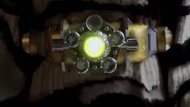 今天月底最后一天    离月底冲刺任务还差最后一次三级     小桃花   你可以的铠甲变身